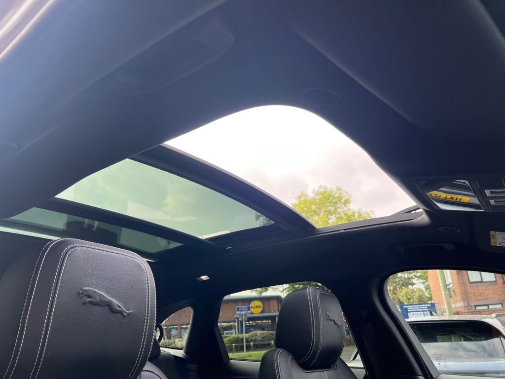 Used Jaguar F-Pace 2023 for sale - 77121813: Photo 22