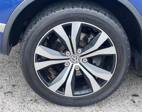 Used Volkswagen Touareg 2016 for sale - 76132525: Photo 27