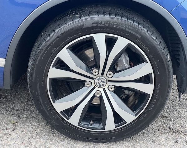 Used Volkswagen Touareg 2016 for sale - 76132525: Photo 28