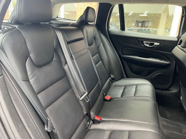 Used Volvo V60 2021 for sale - 76235270: Photo 12