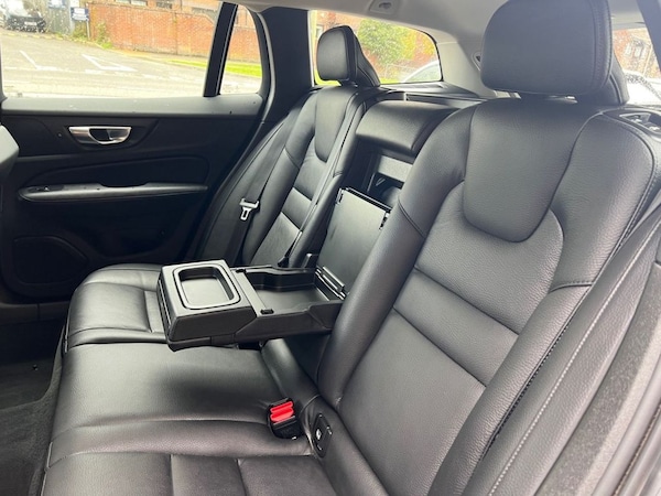 Used Volvo V60 2021 for sale - 76235270: Photo 14