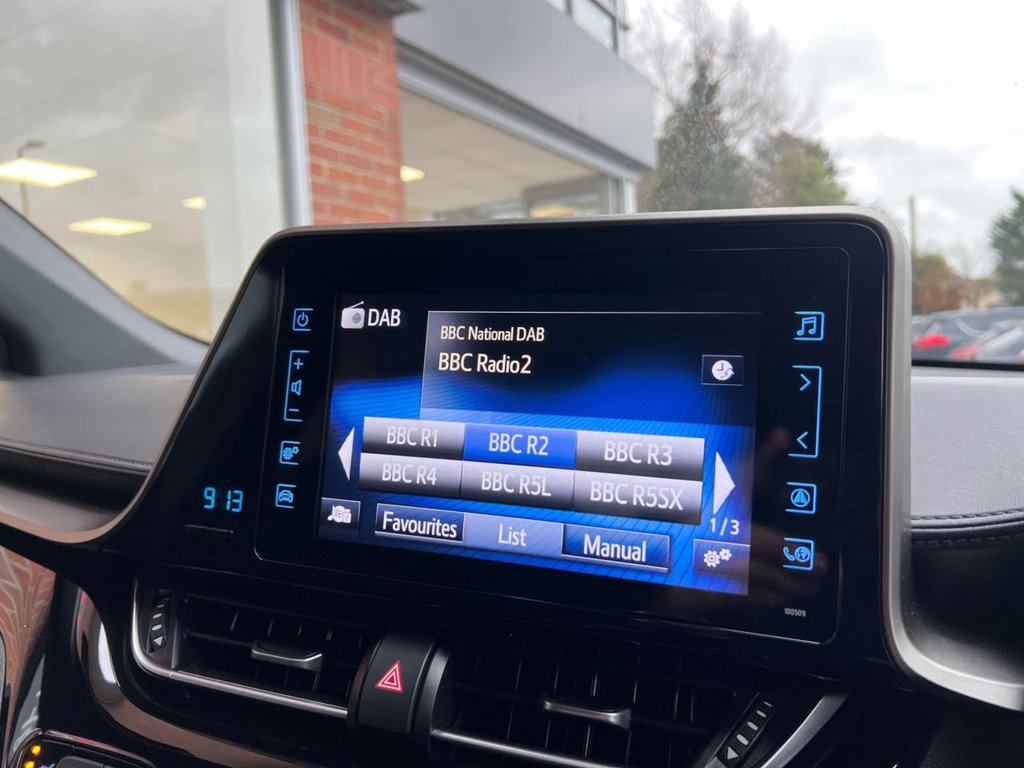 Used Toyota C-HR 2018 for sale - 76797721: Photo 19