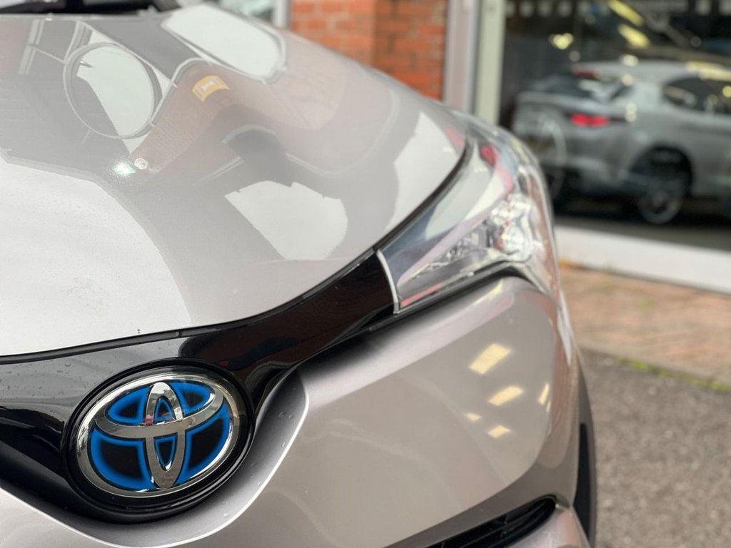 Used Toyota C-HR 2018 for sale - 76797721: Photo 22