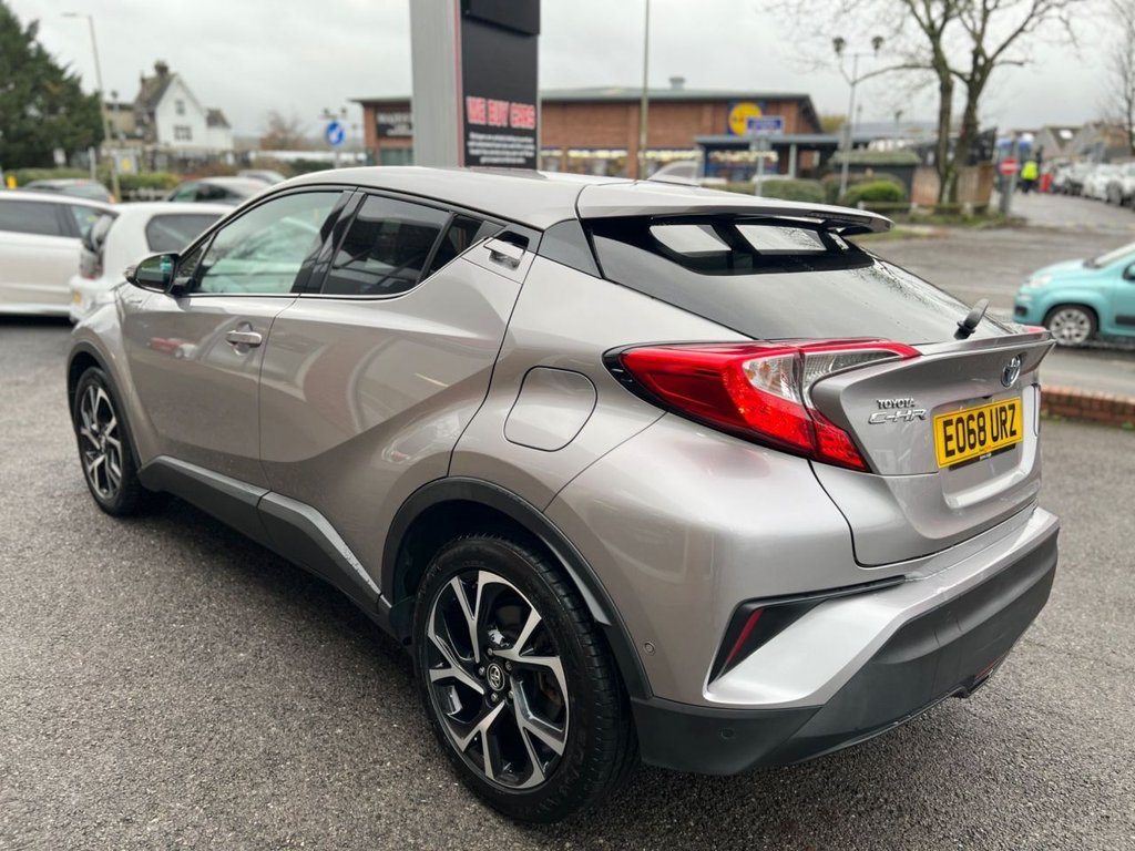 Used Toyota C-HR 2018 for sale - 76797721: Photo 5