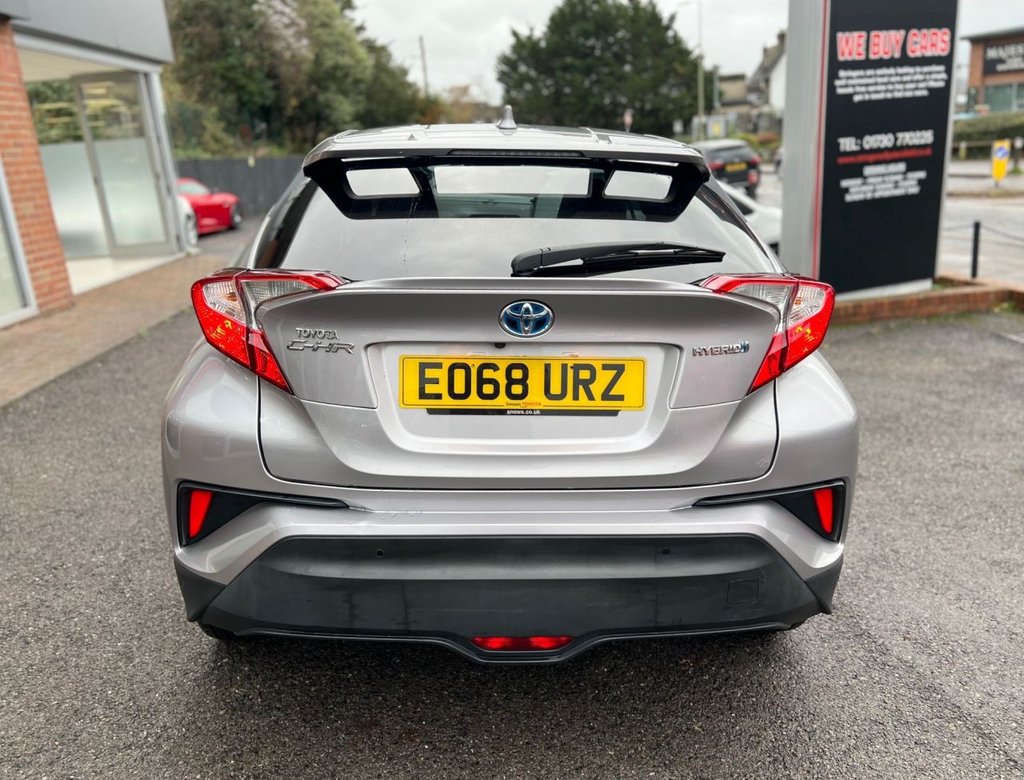 Used Toyota C-HR 2018 for sale - 76797721: Photo 6