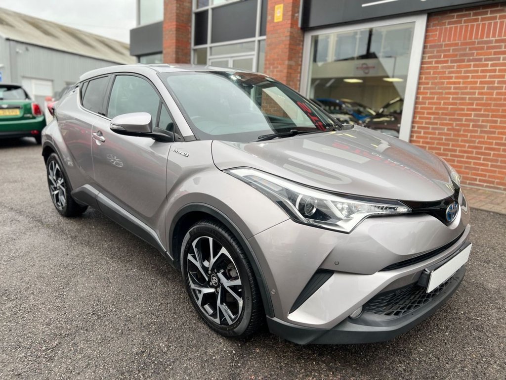 Used Toyota C-HR 2018 for sale - 76797721: Photo 8