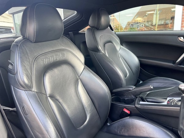 Used Audi TT 2010 for sale - 76235388: Photo 11