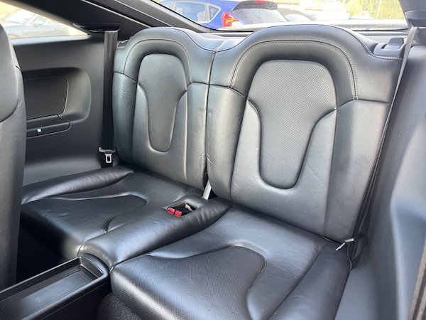 Used Audi TT 2010 for sale - 76235388: Photo 15
