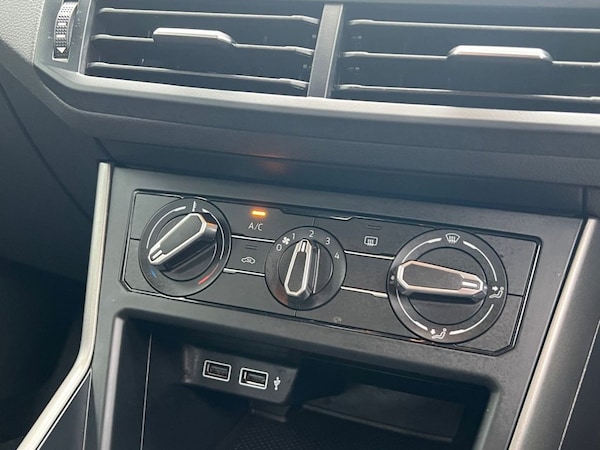 Used Volkswagen Polo 2018 for sale - 76280120: Photo 20