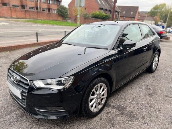 Used Audi A3 2014 for sale - 76256588: Photo 4