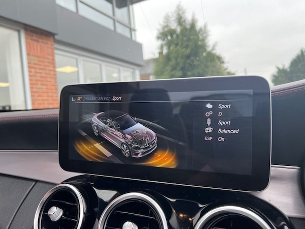 Used Mercedes-Benz C-Class 2018 for sale - 76235393: Photo 30