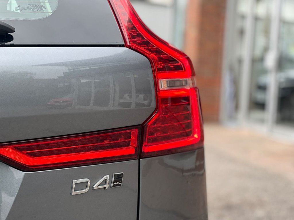 Used Volvo XC60 2019 for sale - 78134382: Photo 8