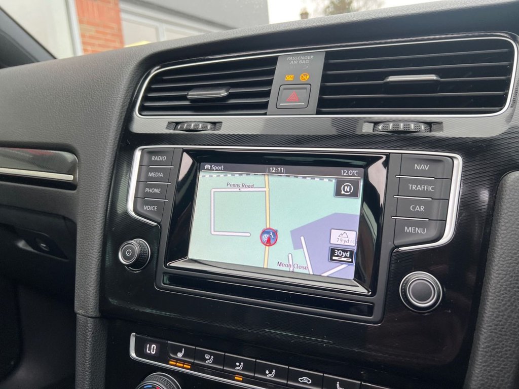 Used Volkswagen Golf 2014 for sale - 76618024: Photo 16