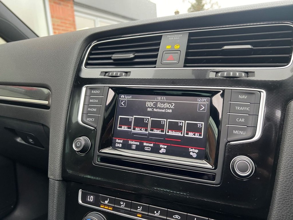 Used Volkswagen Golf 2014 for sale - 76618024: Photo 20