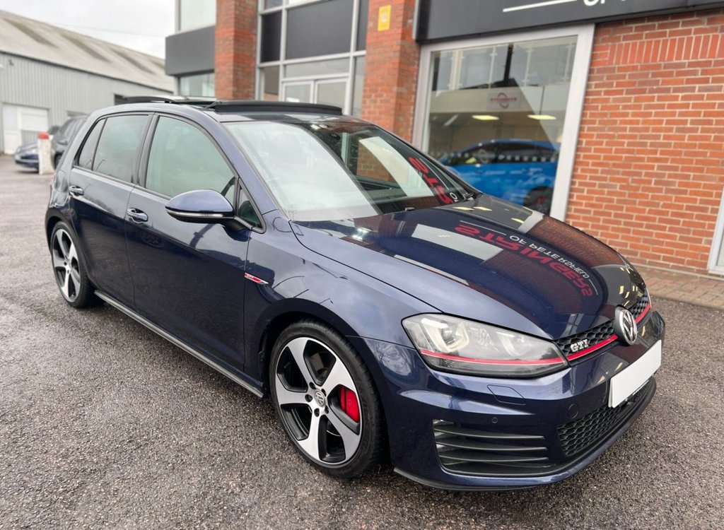 Used Volkswagen Golf 2014 for sale - 76618024: Photo 9