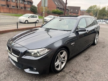 Used BMW 5 Series 2017 for sale - 76019124: Photo
