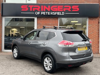 Used Nissan X-Trail 2015 for sale - 76203054: Photo 2