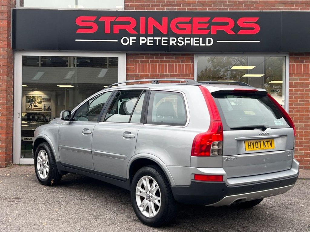 Used Volvo XC90 2007 for sale - 76509621: Photo 2