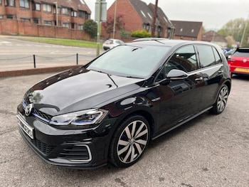 Used Volkswagen Golf 2020 for sale - 74448641: Photo