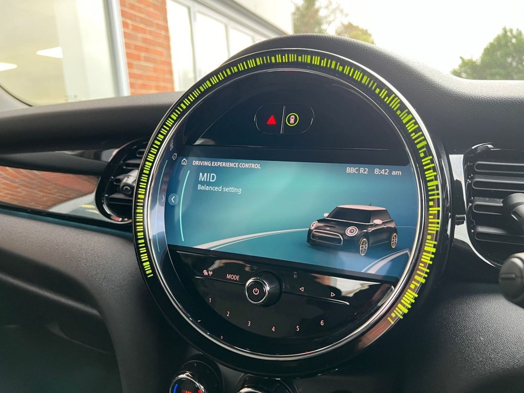 Used MINI Electric Hatch 2021 for sale - 76797709: Photo 19