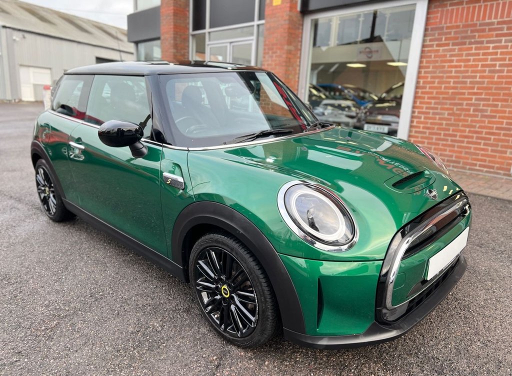 Used MINI Electric Hatch 2021 for sale - 76797709: Photo 8