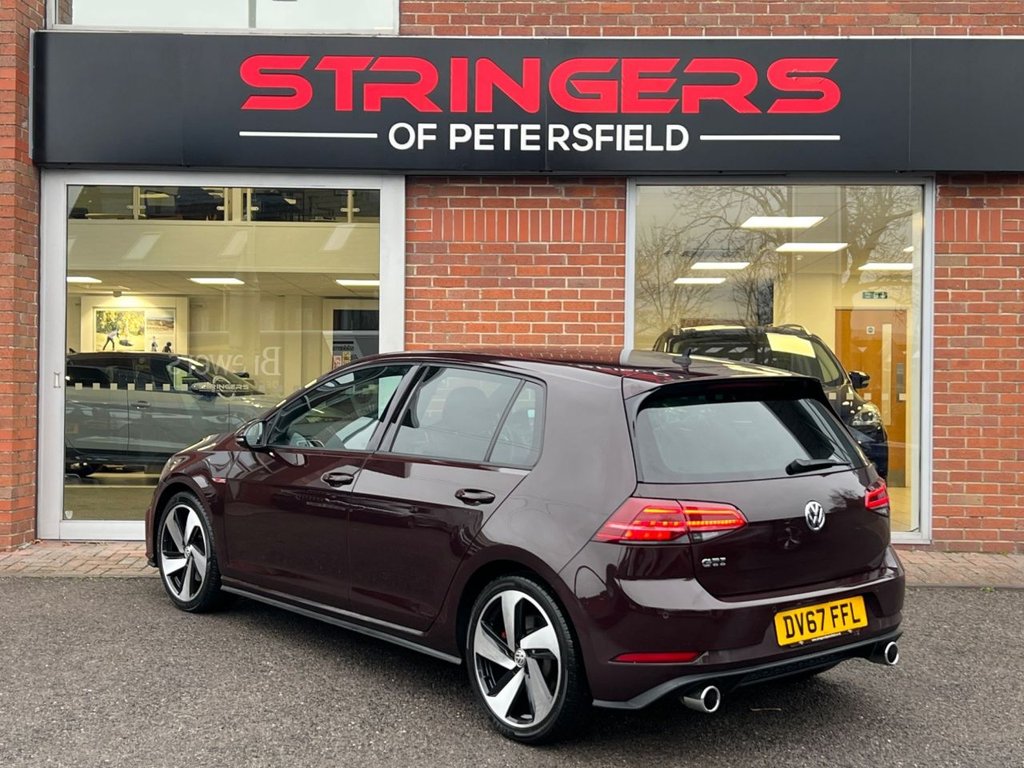 Used Volkswagen Golf 2017 for sale - 77422097: Photo 2