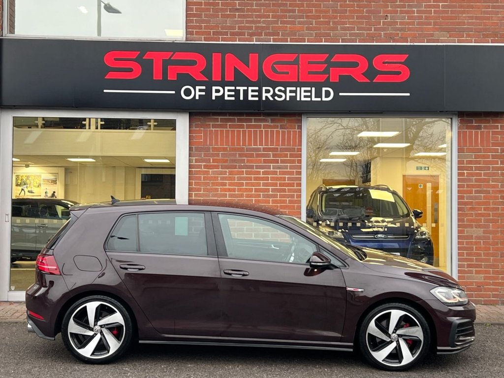 Used Volkswagen Golf 2017 for sale - 77422097: Photo 3