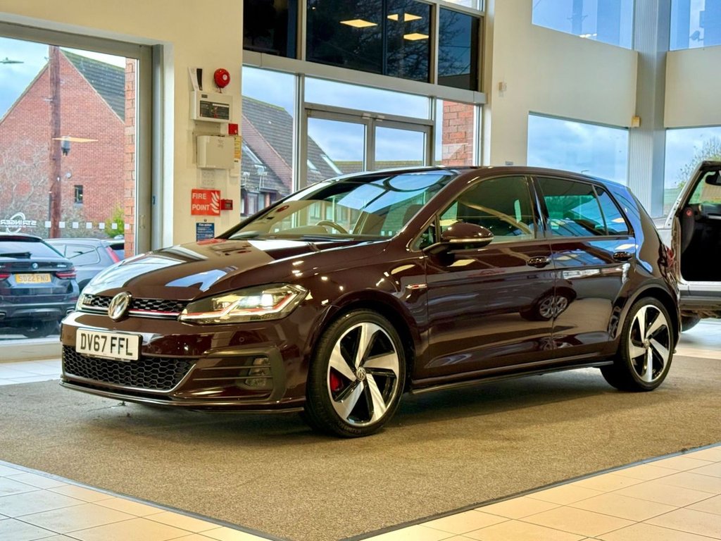 Used Volkswagen Golf 2017 for sale - 77422097: Photo 4