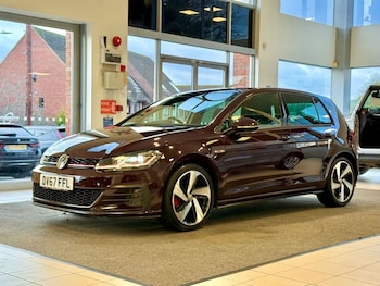 Used Volkswagen Golf 2017 for sale - 77422097: Photo