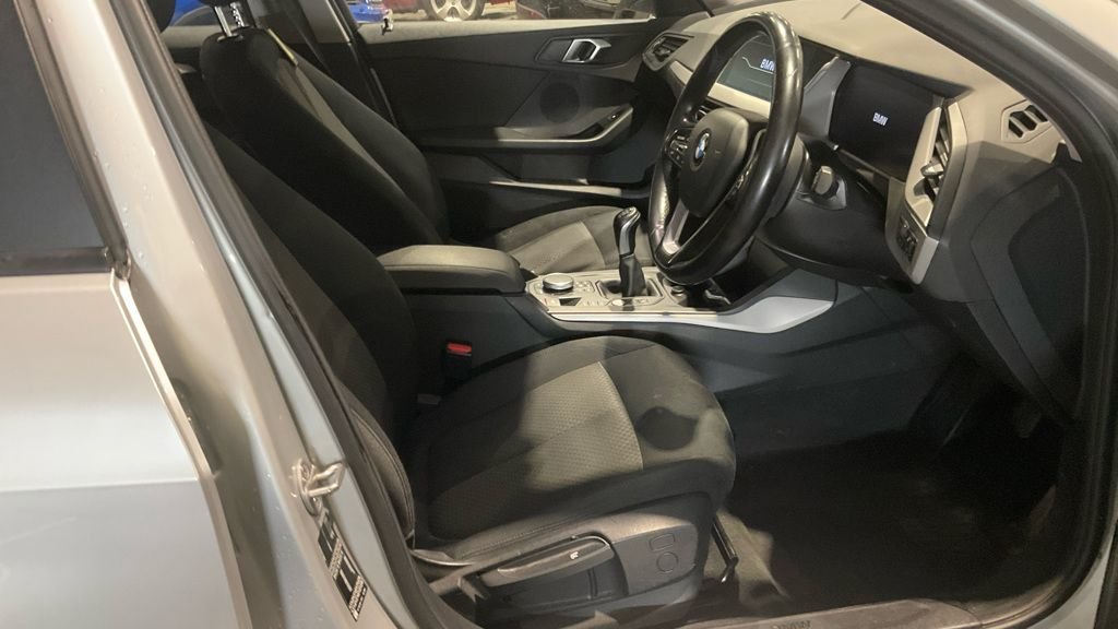 Used BMW 1 Series 2021 for sale - 77342017: Photo 7