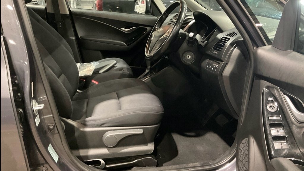 Used Hyundai Ix20 2017 for sale - 77442237: Photo 9