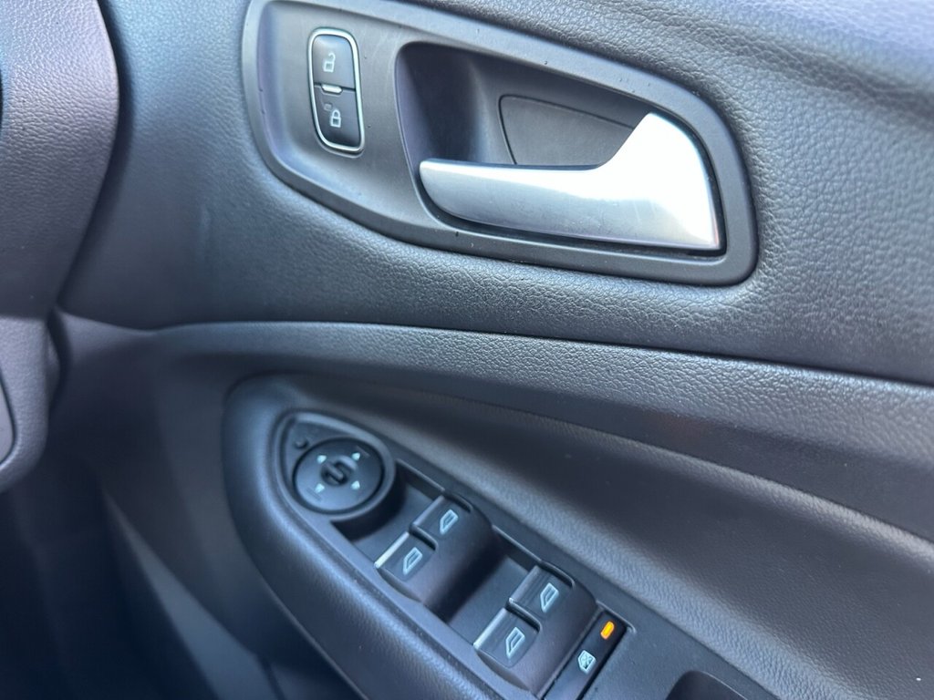 Used Ford Kuga 2017 for sale - 76821150: Photo 15