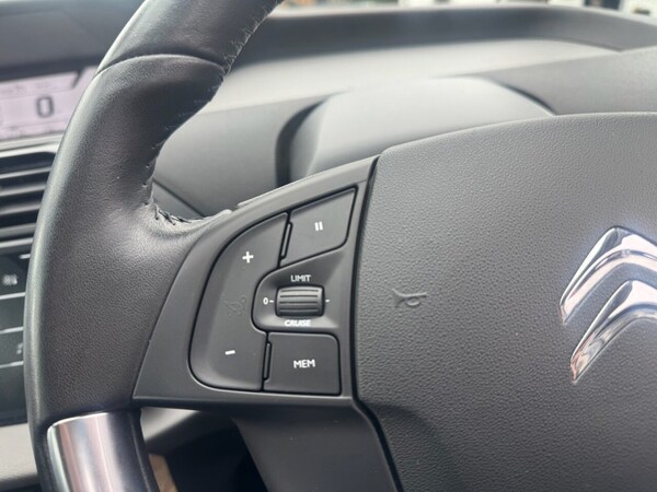 Used Citroen C4 Grand Picasso 2017 for sale - 75087957: Photo 17