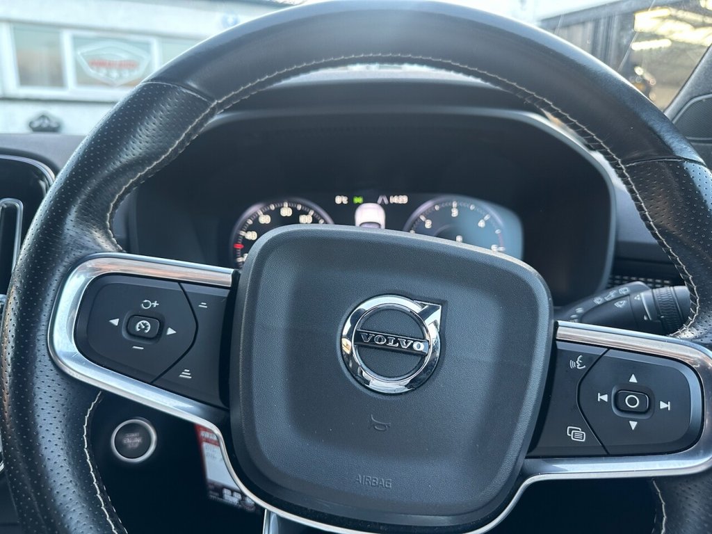 Used Volvo XC40 2018 for sale - 76901059: Photo 30