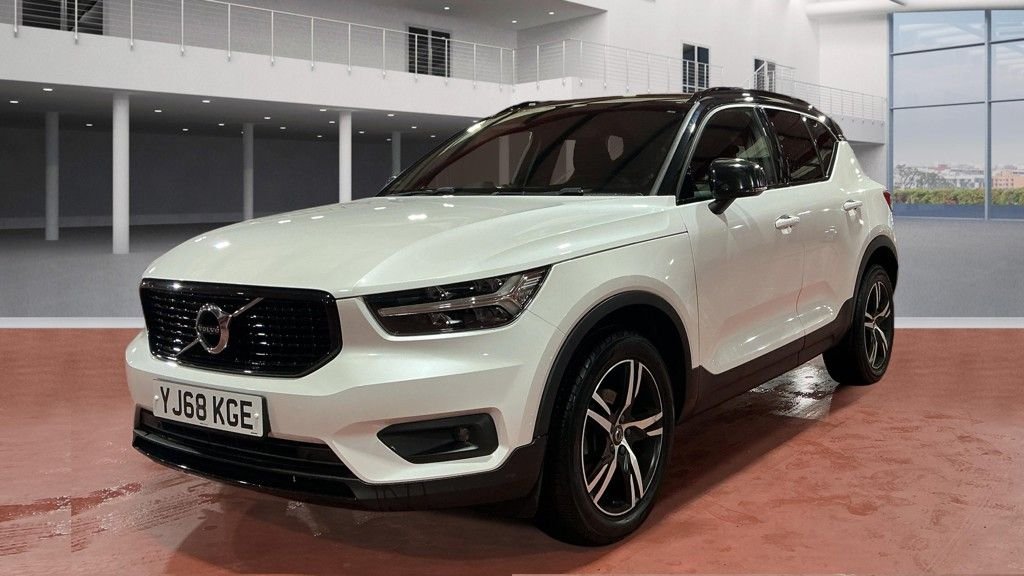 Used Volvo XC40 2018 for sale - 76901059: Photo 8