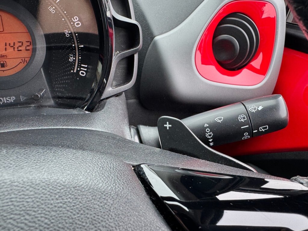 Used Toyota AYGO 2019 for sale - 78003289: Photo 25