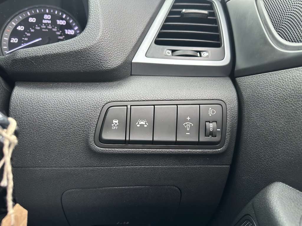 Used Hyundai TUCSON 2016 for sale - 76821091: Photo 16