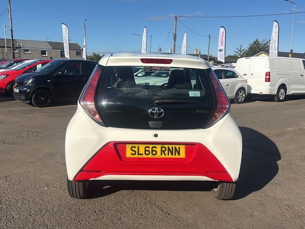 Used Toyota AYGO 2016 for sale - 76039550: Photo 6