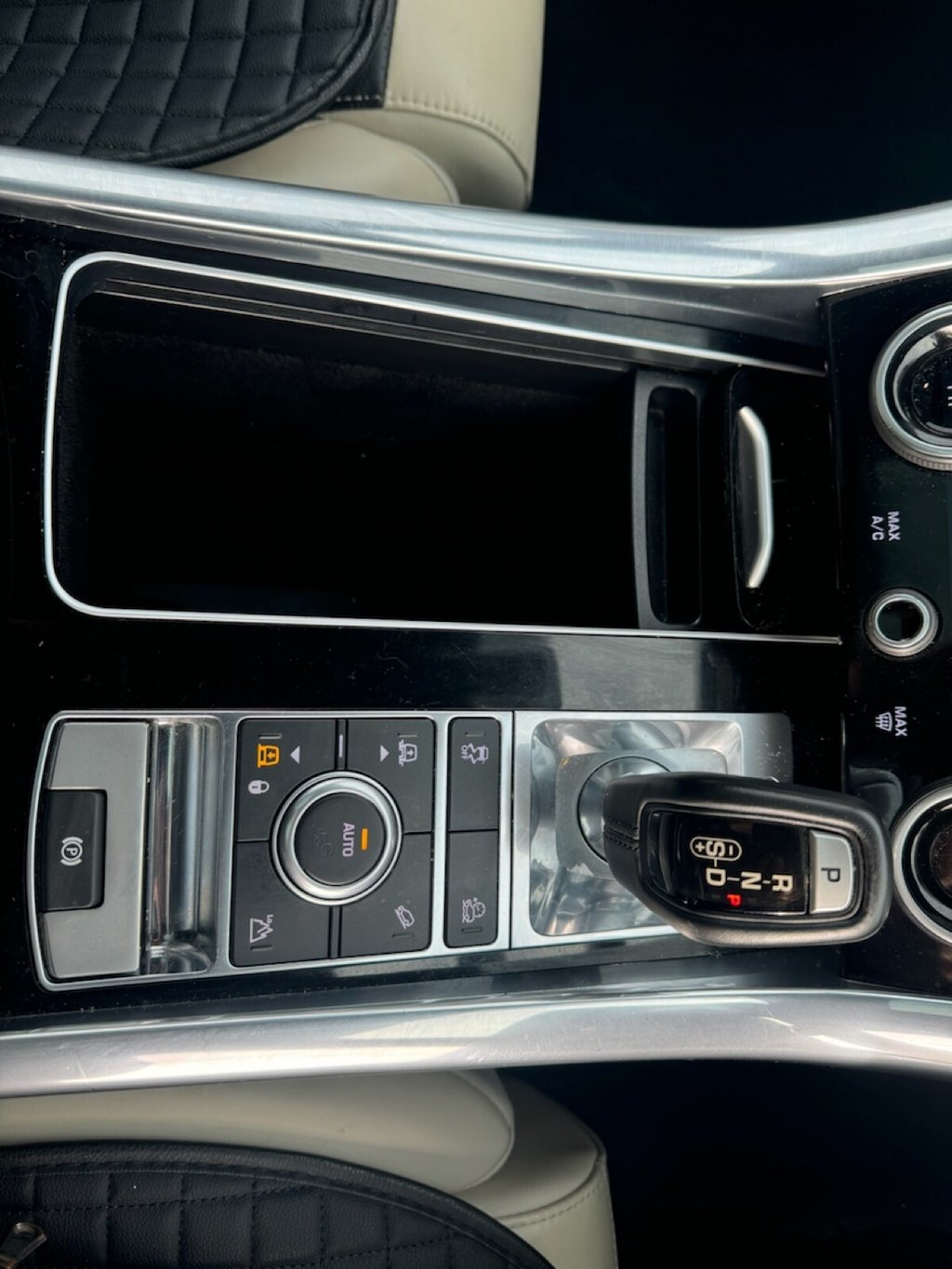 Used Land Rover Range Rover Sport 2018 for sale - 77327796: Photo 18