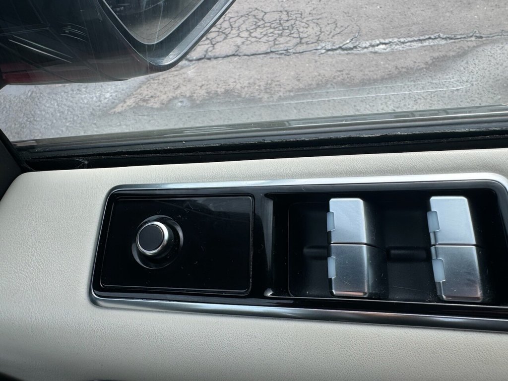 Used Land Rover Range Rover Sport 2018 for sale - 77327796: Photo 35