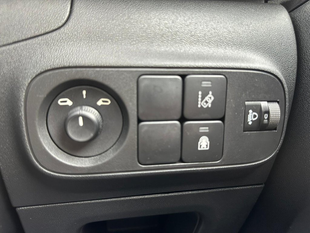 Used Citroen C3 2018 for sale - 77547458: Photo 18