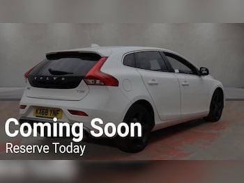 Used Volvo V40 2018 for sale - 78986018: Photo