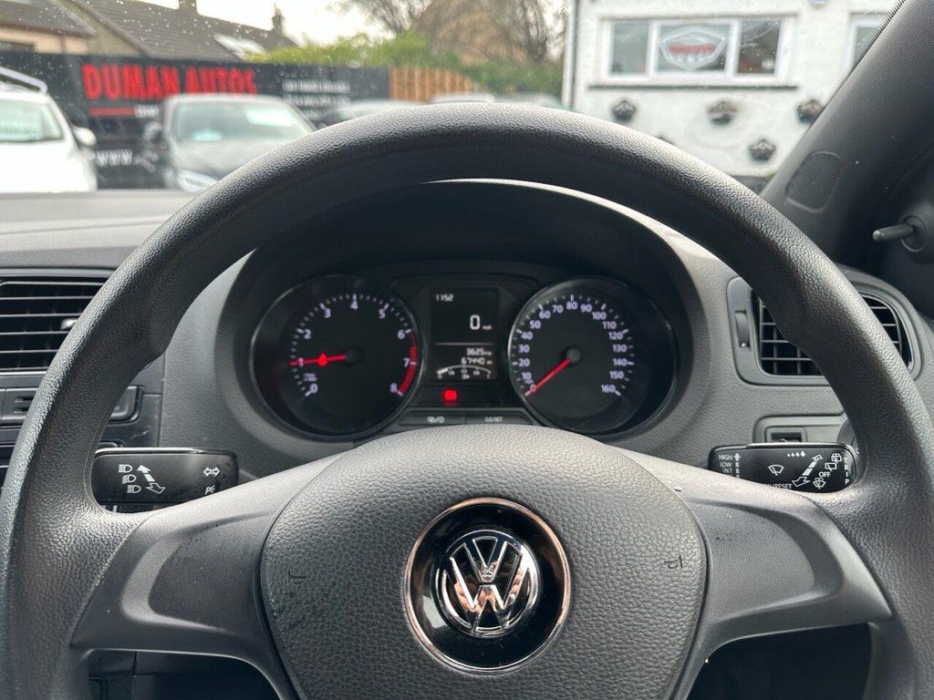 Used Volkswagen Polo 2015 for sale - 77708864: Photo 16