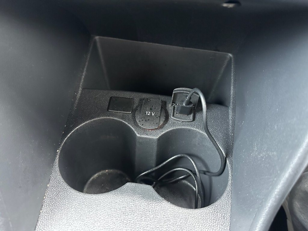 Used Volkswagen Polo 2015 for sale - 77708864: Photo 21