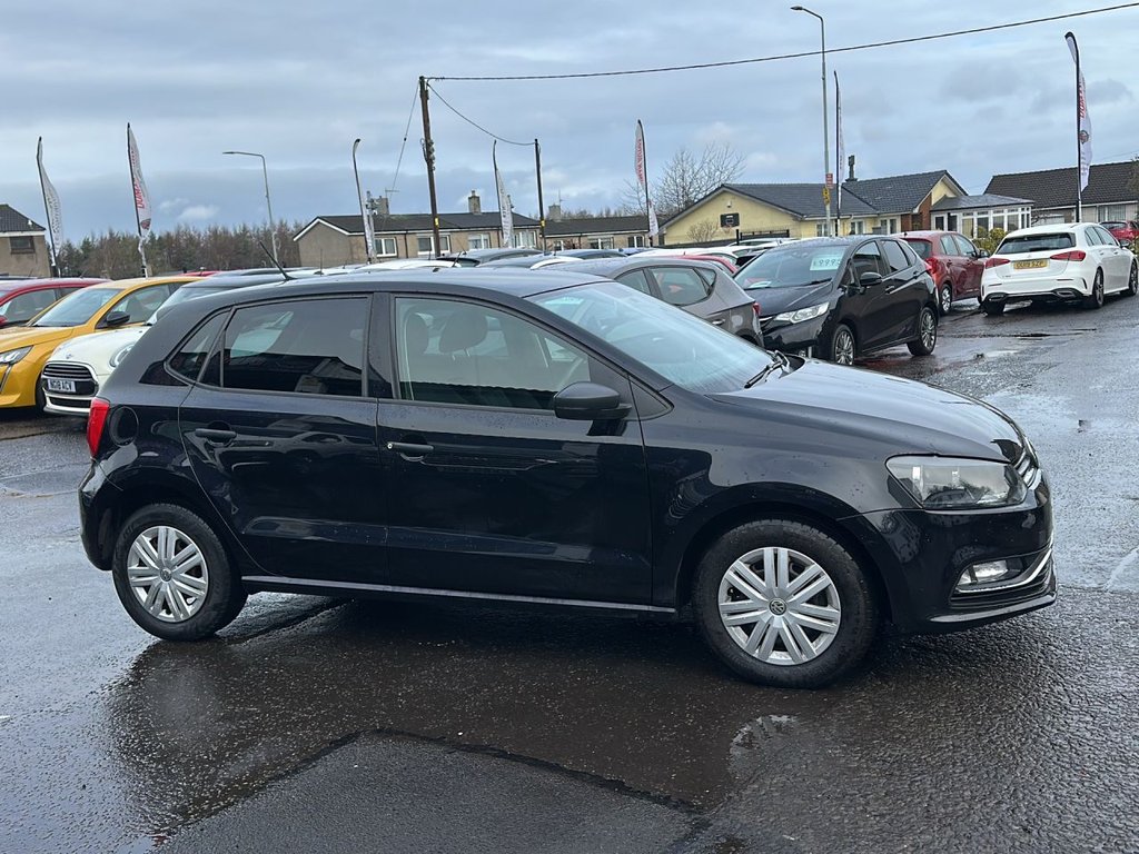 Used Volkswagen Polo 2015 for sale - 77708864: Photo 8