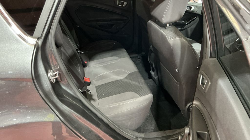 Used Ford Fiesta 2016 for sale - 77976523: Photo 8