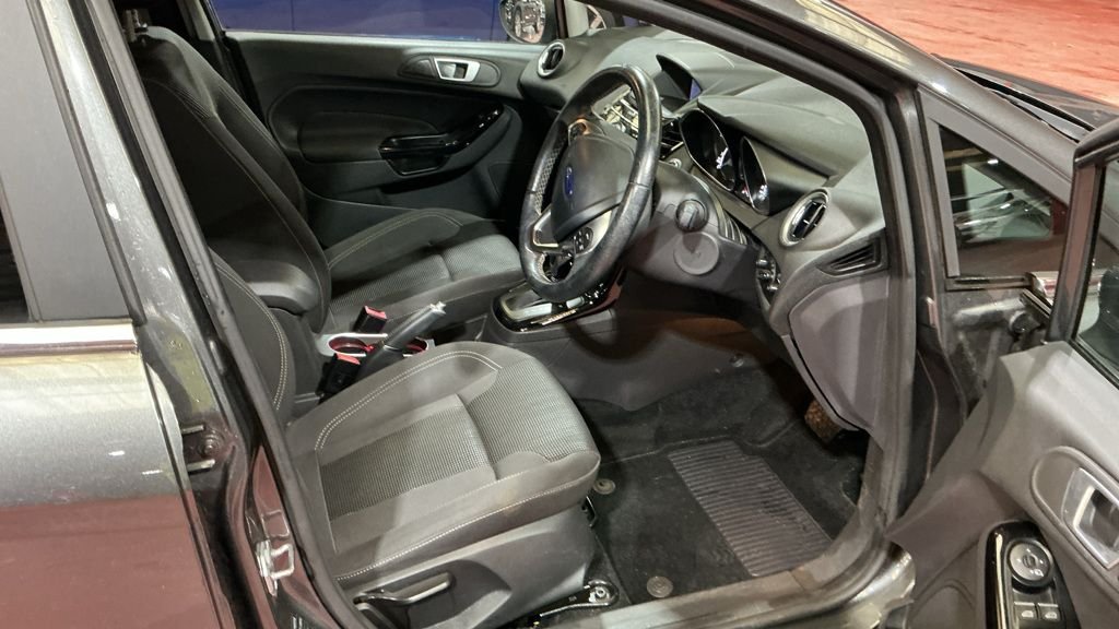 Used Ford Fiesta 2016 for sale - 77976523: Photo 9