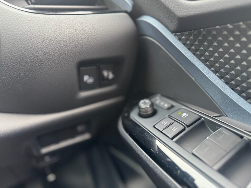 Used Toyota C-HR 2020 for sale - 77408577: Photo 20