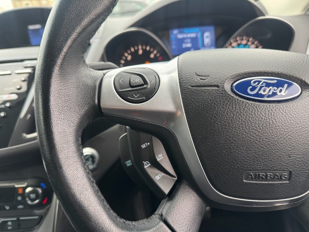 Used Ford Kuga 2015 for sale - 76768271: Photo 13