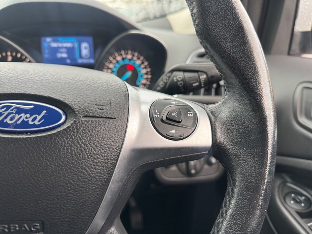 Used Ford Kuga 2015 for sale - 76768271: Photo 14